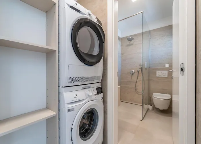 וילה Mia With Heated Pool מסלניקה