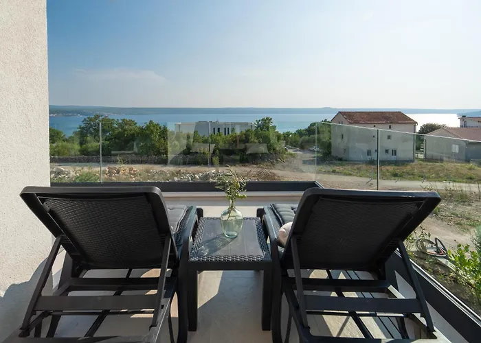 וילה Mia With Heated Pool מסלניקה